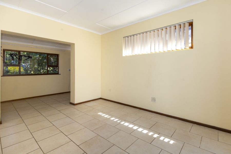 3 Bedroom Property for Sale in Seafield Eastern Cape